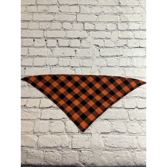 Happy Halloween Flannel Orange And Black Buffalo Plaid Dog Pet Bandana 26”x17”‎ - Picture 3 of 3